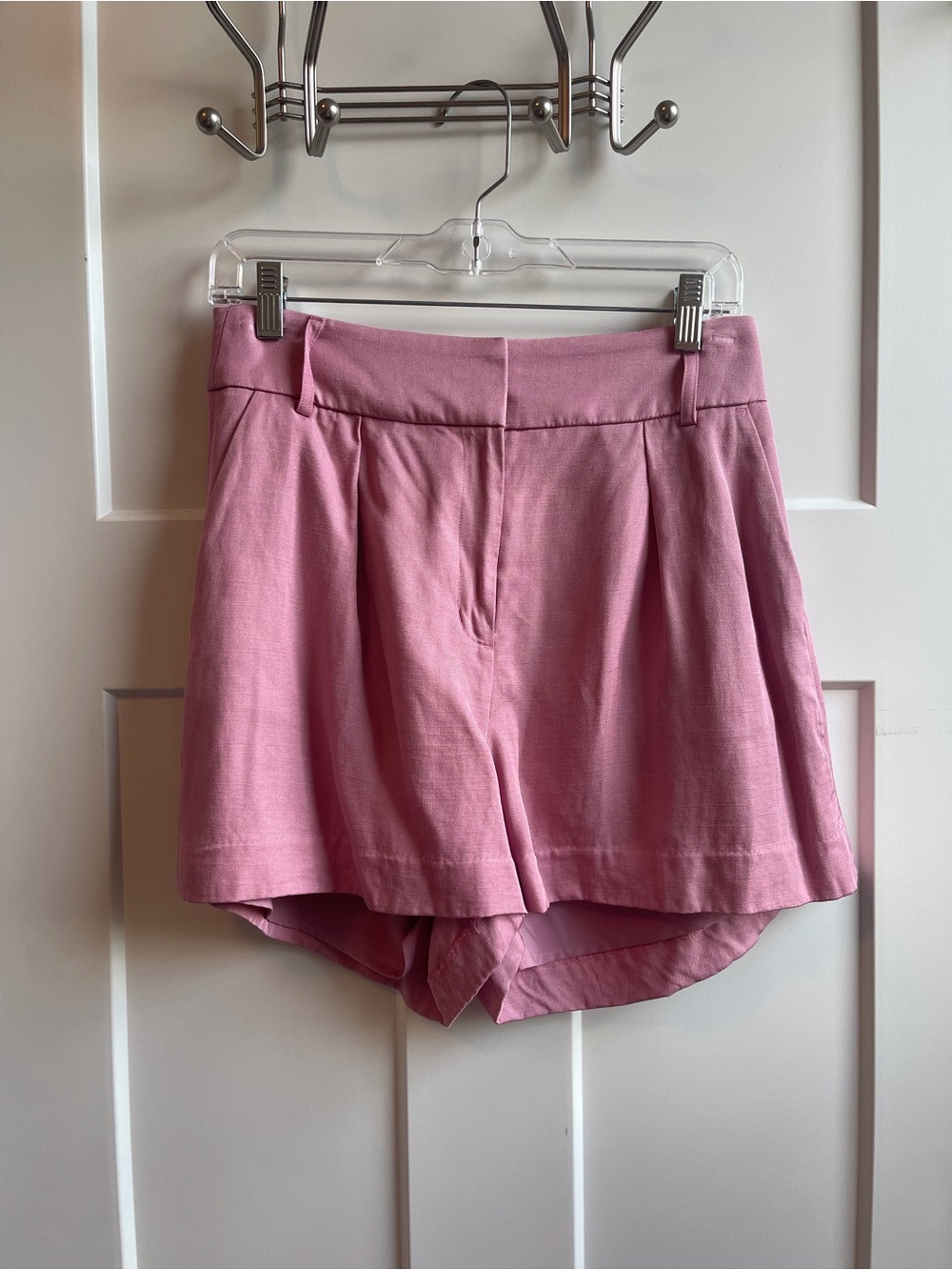 Express Women's Rose Pink High-Waist Pleated Shorts